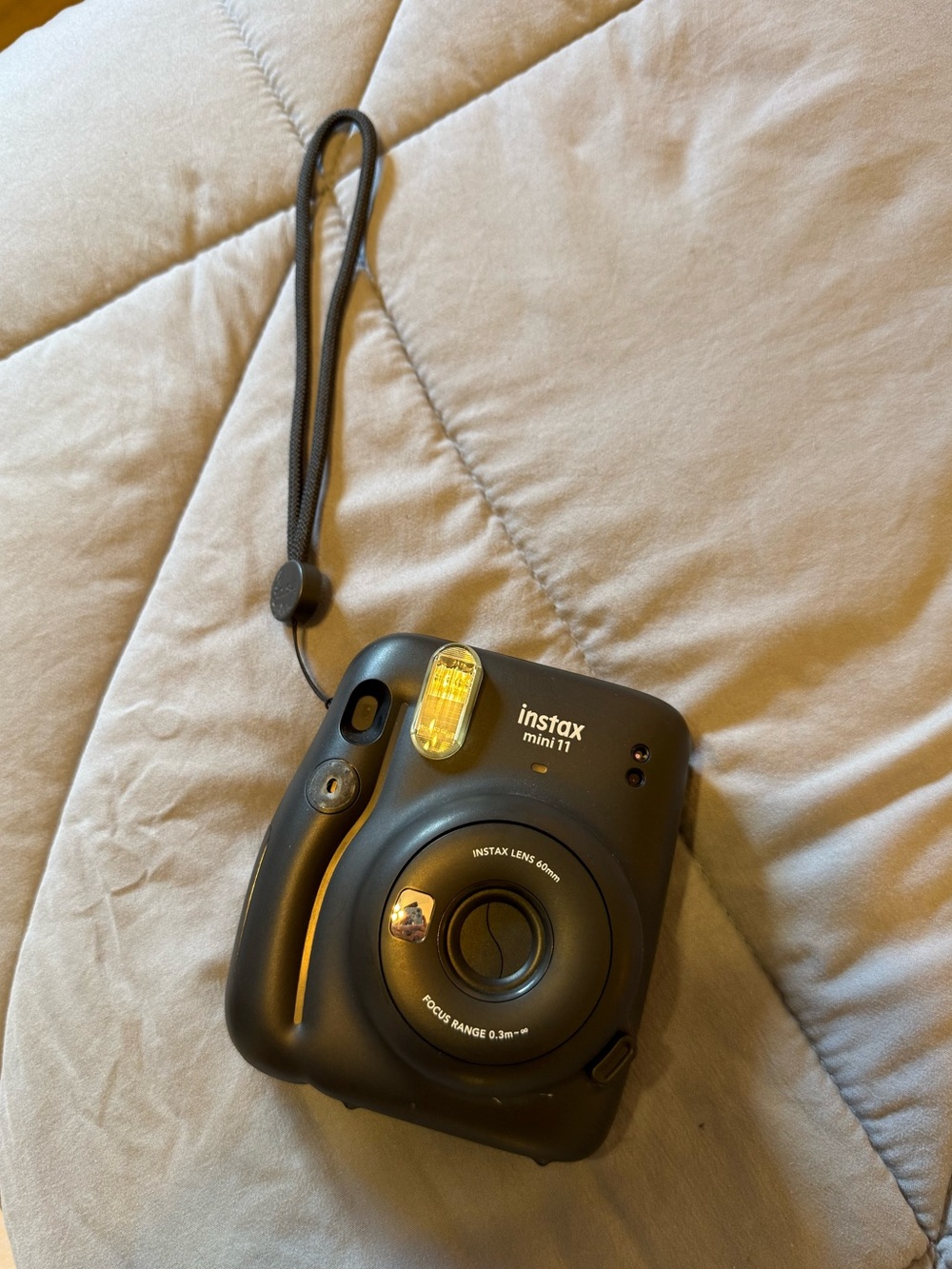 Instax mini 11 in charcoal grey/black Polaroid camera